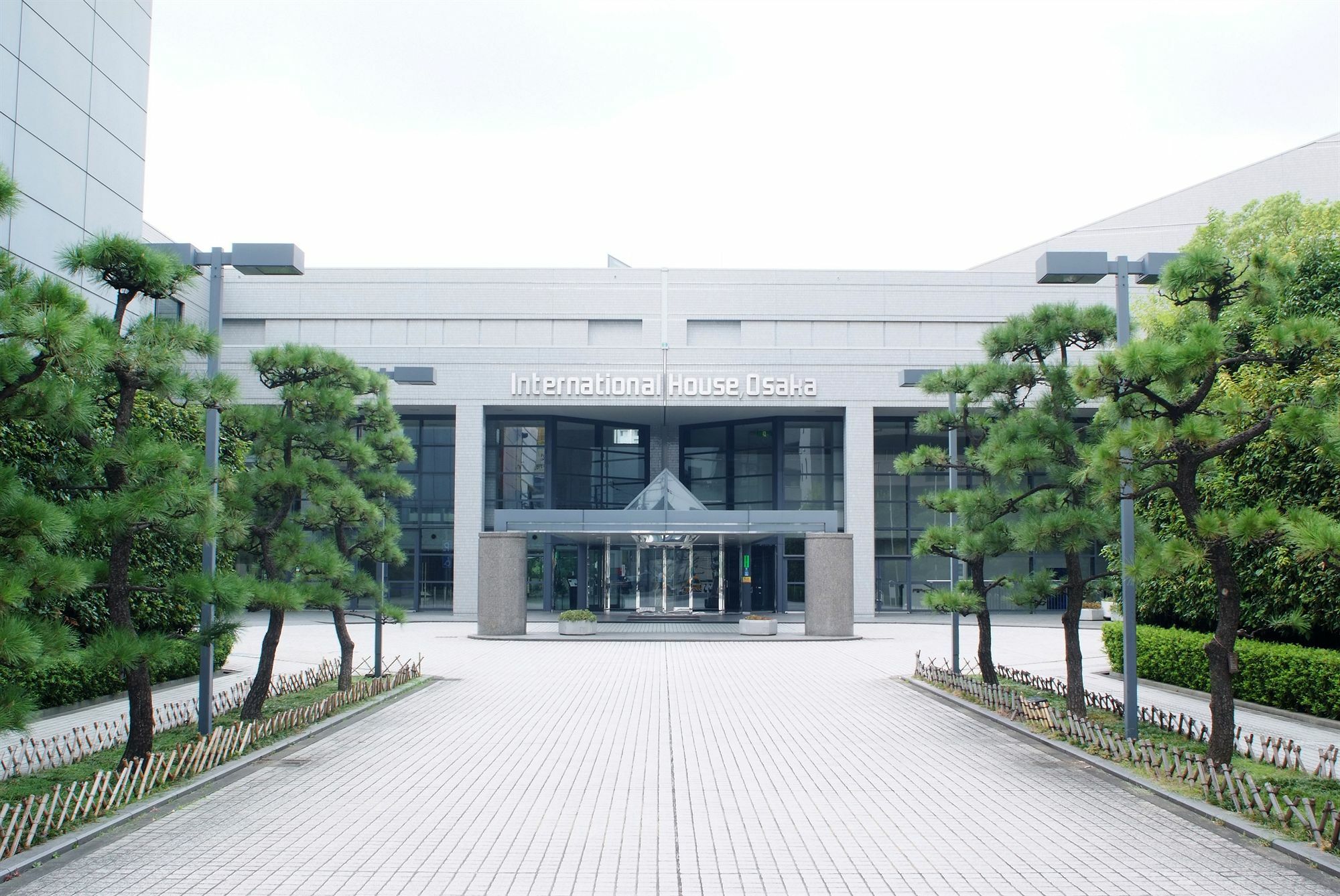 Hotel International House Osaka Exterior photo